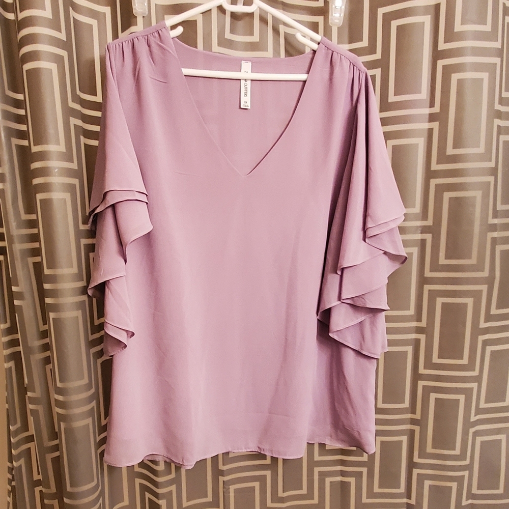 Flowy, flounce sleeved blouse